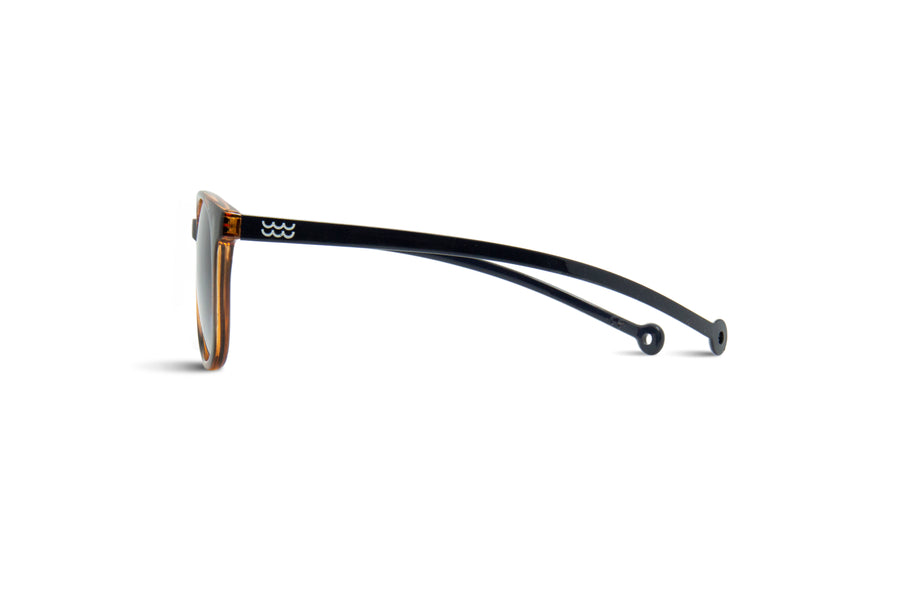 Arroyo eyewear featuring ultra-light and flexible frames, crafted with Helmut Fit technology for comfortable wear 