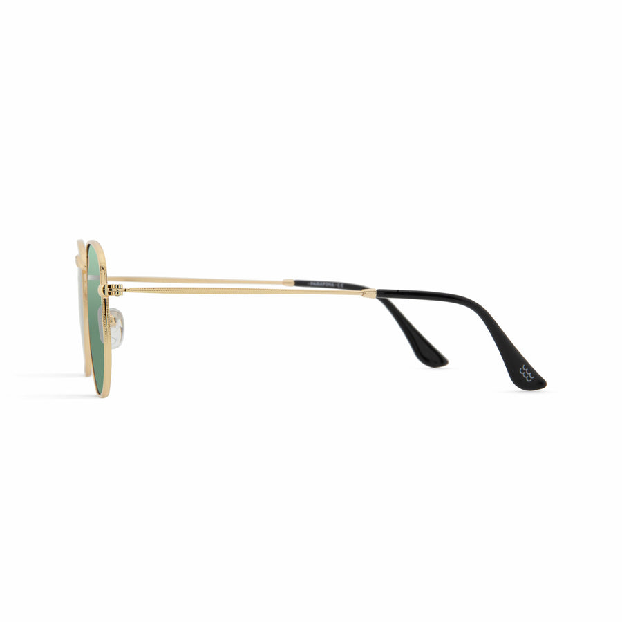 This frame belongs to our lightest and vintage collection.